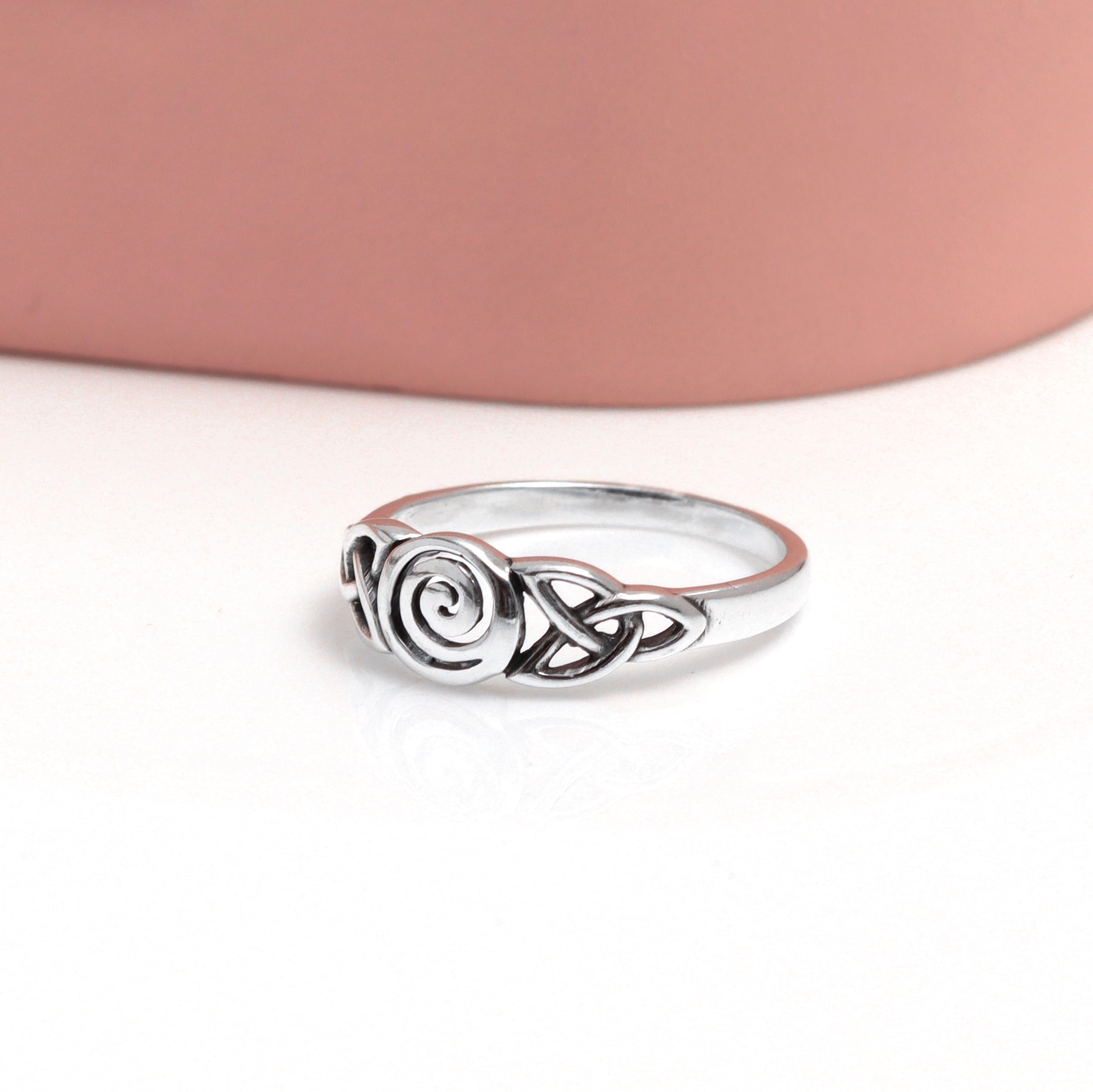 925 Sterling Silver Intricate Spiral Design Celtic knot Finger Ring for Women