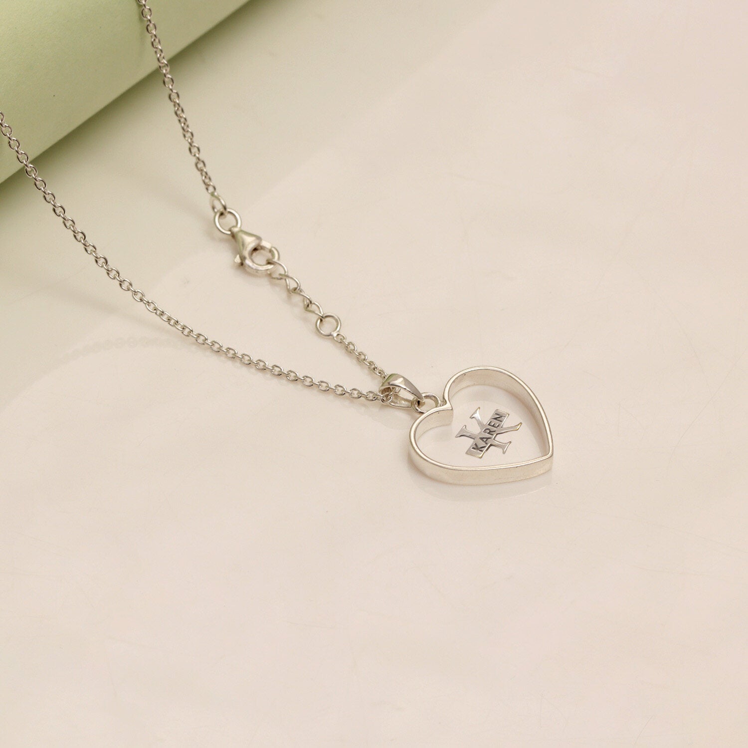 925 Sterling Silver Personalised Monogram Name Letter Heart Shape Custom Initial Alphabet Transparent Resin Pendant Necklace with Personalised Photo & Message BOX for Teen Women