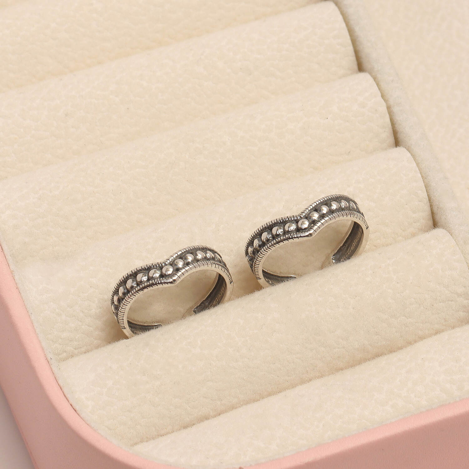 925 Sterling Silver Antique V Shaped Adjustable Toe Ring for Women