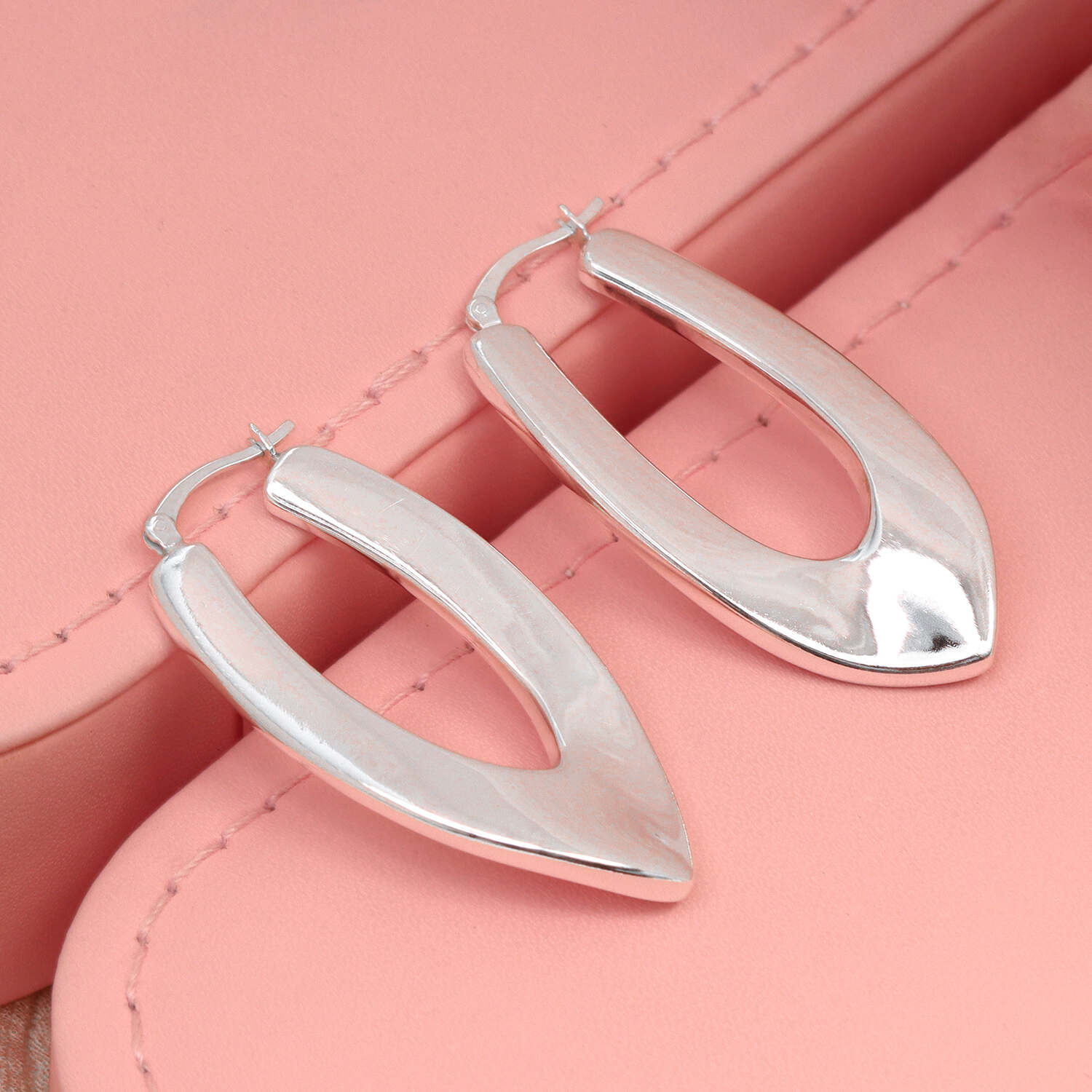 925 Sterling Silver Large Vintage Design Oval Shaped Click-Top Hoop Earrings for Women