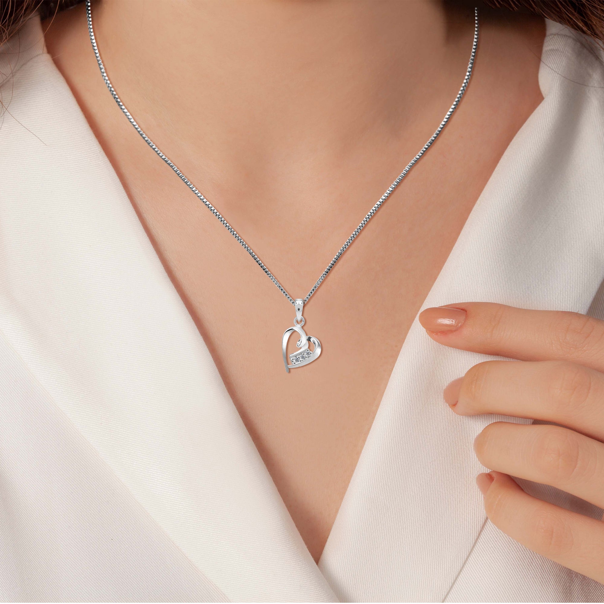 925 Sterling Silver Stylish Heart Pendant Necklace for Teen Women